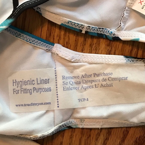 NWT Zaful White & Green Tropical Swimsuit Set (XL) - Picture 7 of 16